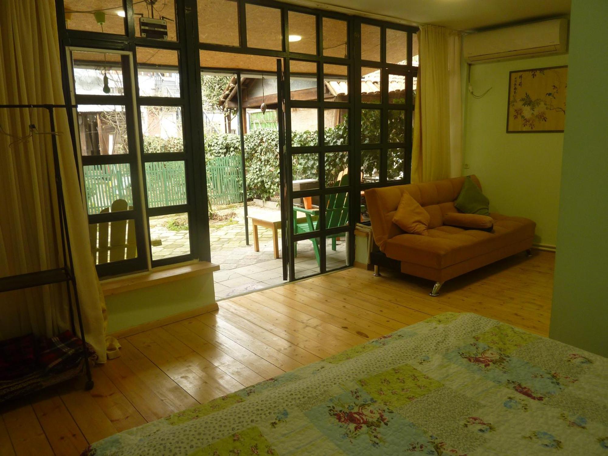 Gardens In Vake, Tbilisi Ξενοδοχείο Εξωτερικό φωτογραφία